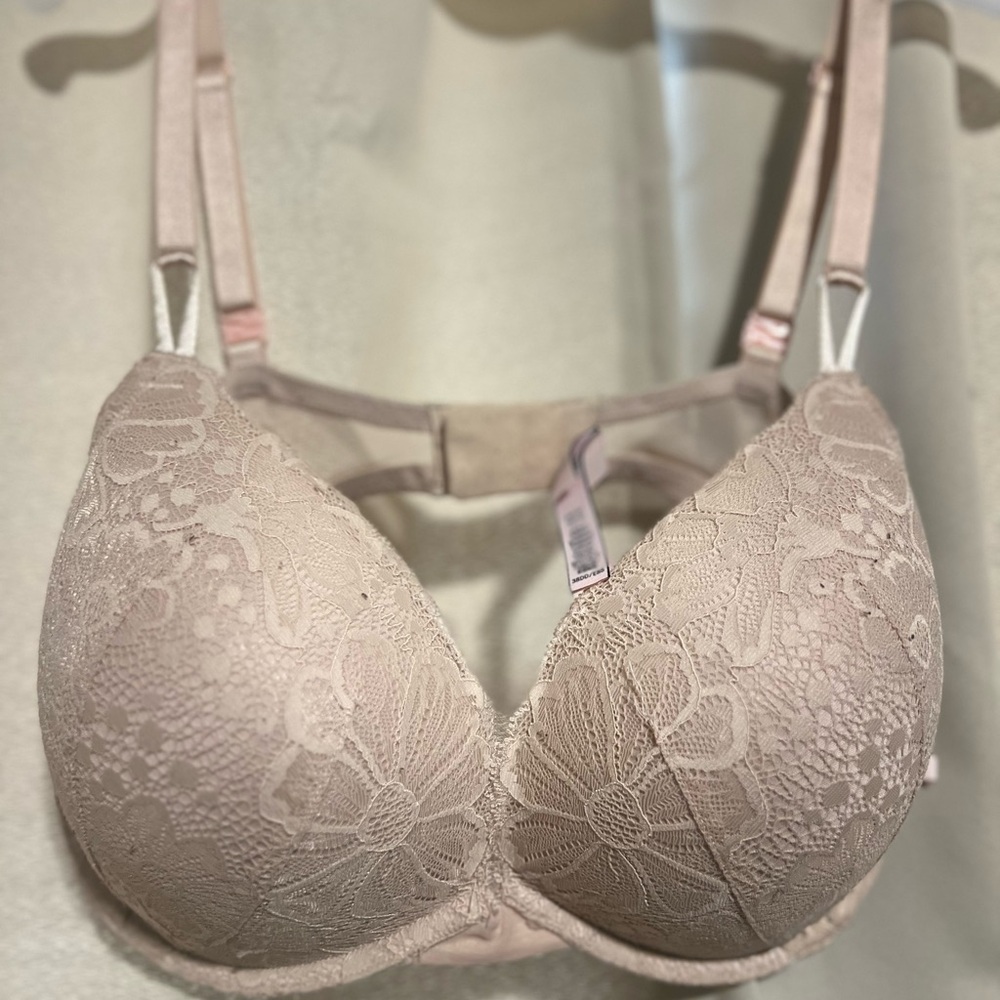 Victoria Secret Push Up Bra